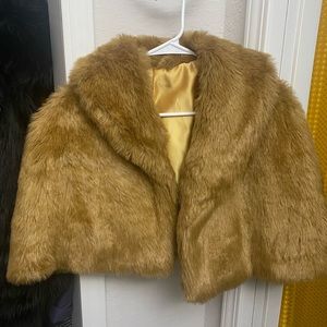 Women’s vintage faux fur bowlero jacket